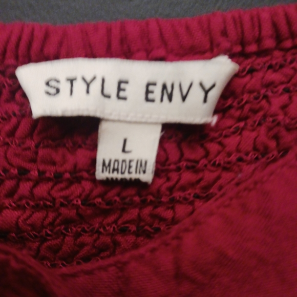 Style Envy Large red womens top - Picture 2 of 3